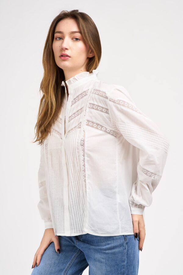 Blouse dentelle brodée