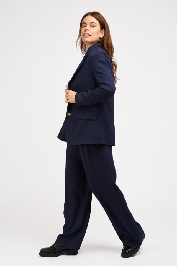 Veste bouton bleu navy
