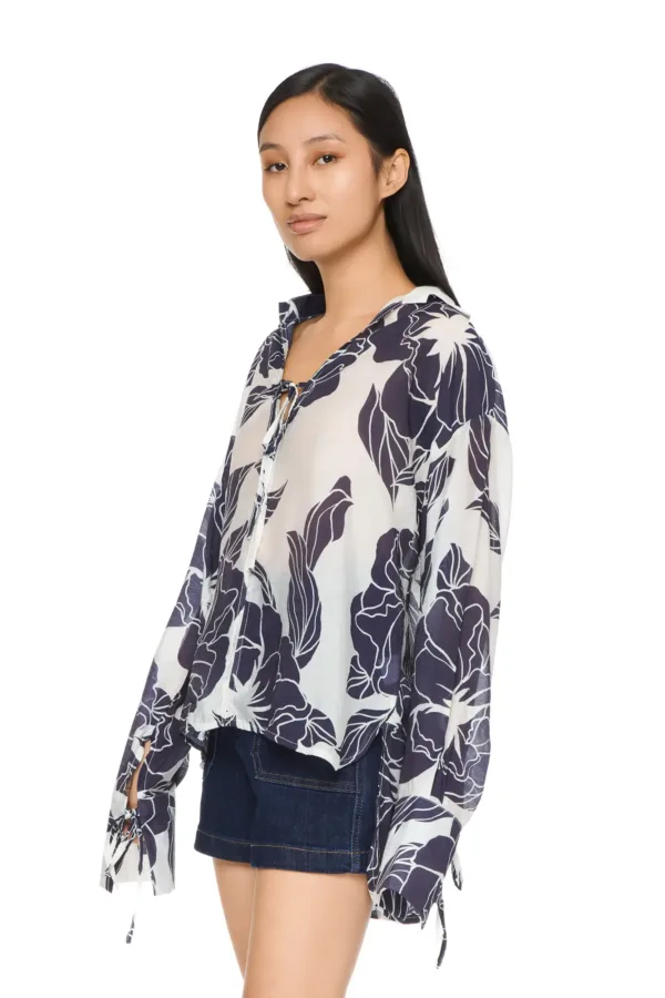 Blouse imprimée avec lacets – Image 3